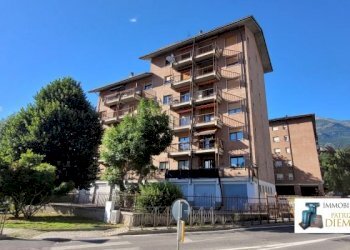 Appartamento via Pasquettaz, Aosta - foto 1