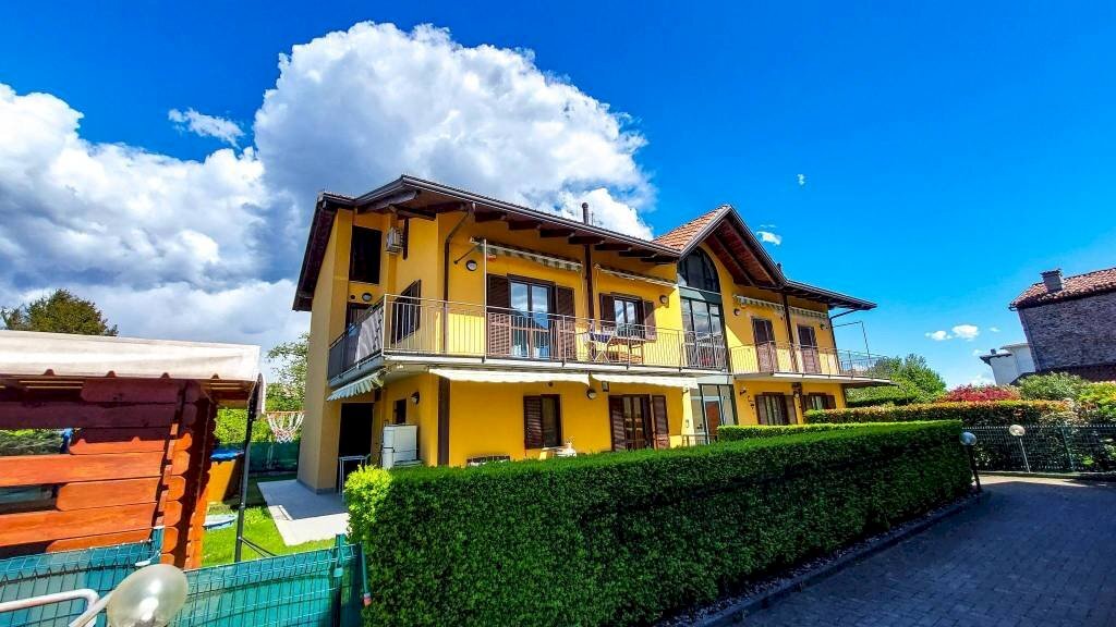 Facciata - Trilocale via Casale, 31, Ivrea - foto 1