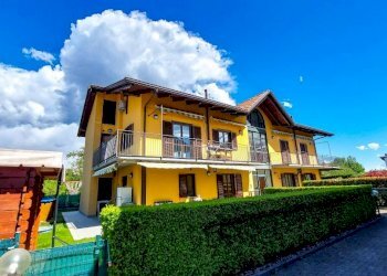 Facciata - Trilocale via Casale, 31, Ivrea - foto 1