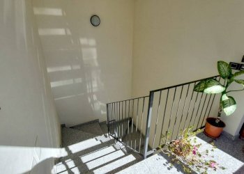 Interno palazzo - Trilocale via Casale, 31, Ivrea - foto 4