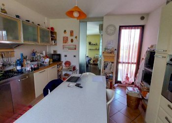 Cucina - Trilocale via Casale, 31, Ivrea - foto 15