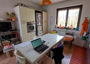 Cucina - Trilocale via Casale, 31, Ivrea - foto 16