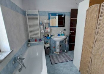 Bagno - Trilocale via Casale, 31, Ivrea - foto 20