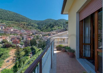 Stabile - Palazzo Via Maggiore, Piglio - foto 3