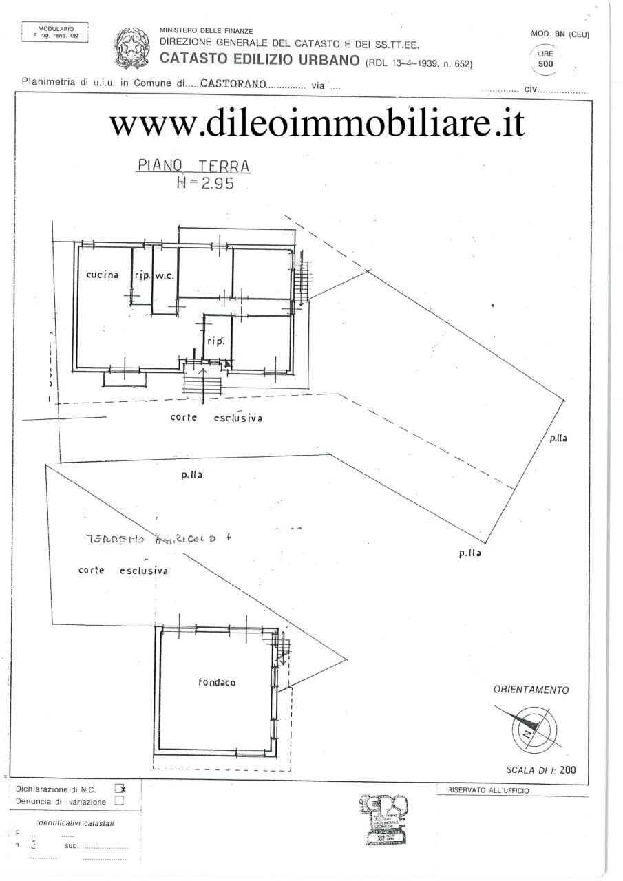 27 DILEOIMMOBILIAREVENDECASACONTERRENOCASTORANO.pn - Casa indipendente Castorano - planimetria 1