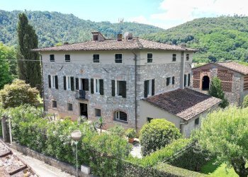 vendesi villetta padronale con  giardinoDJI_0001.J - Villa San Martino in Freddana, Lucca - photo 2