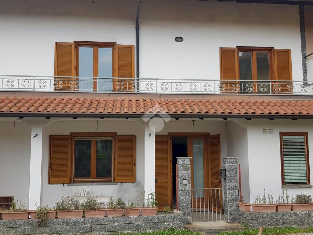 Casa semi indipendente Via Baraggia, Castelletto Sopra Ticino - foto 2