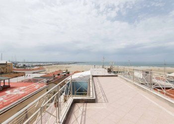 Villa a Schiera via fregoli, Viareggio - foto 1