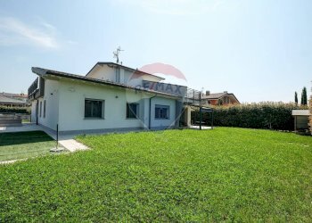 Villa Unifamiliare via circonvallazione est, Stezzano - foto 1