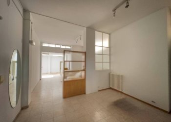 Magazzino Via Cesare Lombroso, Torino - foto 8