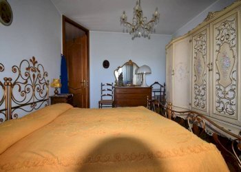 Camera da letto - Quadrilocale piazza Roma, Agliano Terme - foto 6