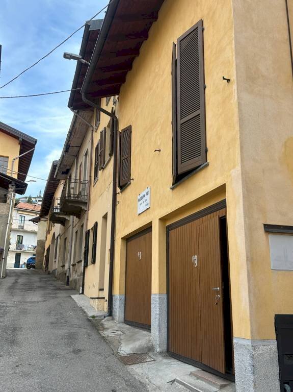 Facciata - Two-room apartment via dei Prati, Varese - photo 3