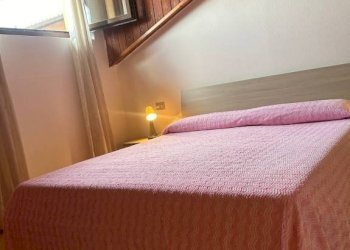 Camera da letto - Bilocale via dei Prati, Varese - foto 11