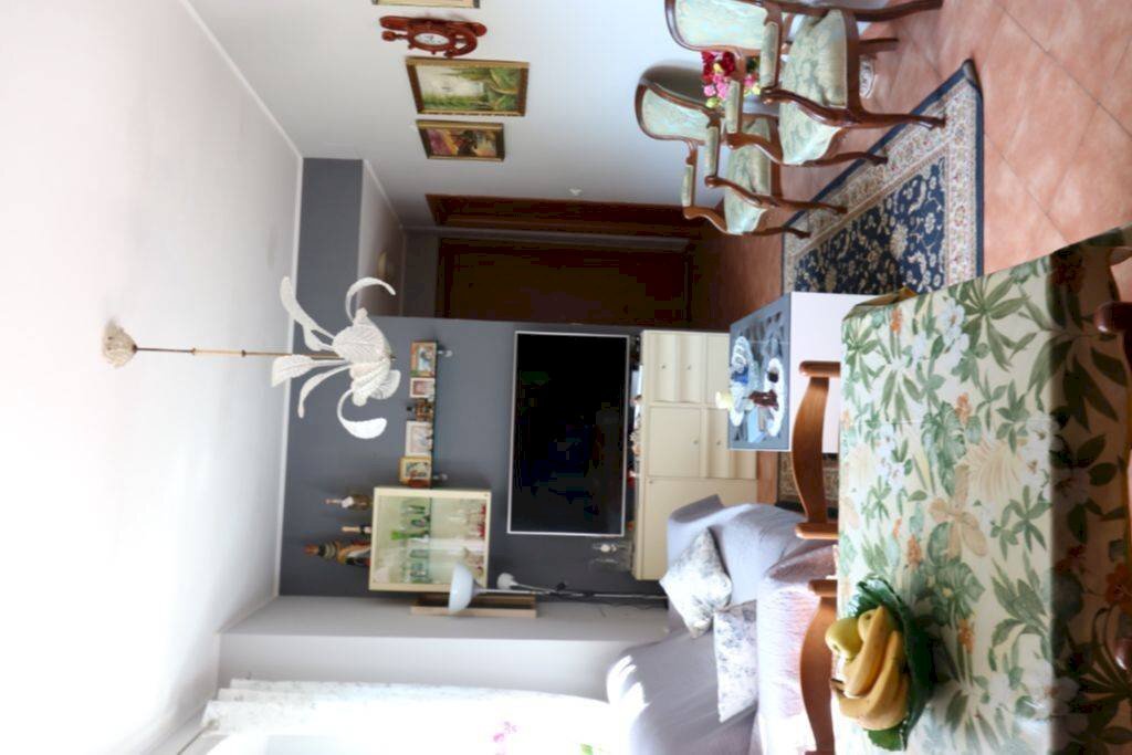 Salone - Appartamento via Vittorio Veneto, Mignanego - foto 3