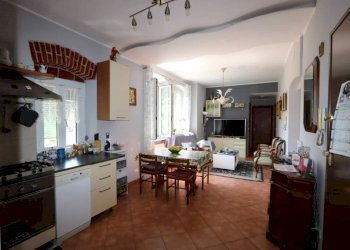 Cucina - Appartamento via Vittorio Veneto, Mignanego - foto 7