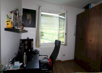 Stanza arredata - Appartamento via Vittorio Veneto, Mignanego - foto 34