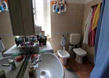 Bagno - Appartamento via Vittorio Veneto, Mignanego - foto 46