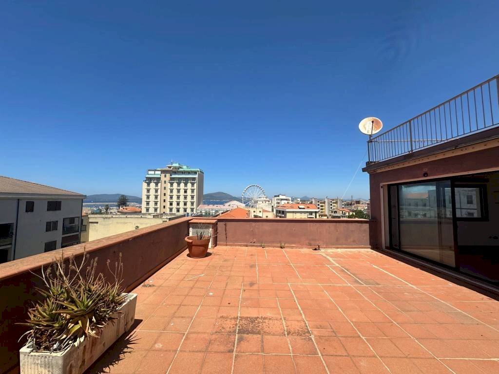 Balcone - Attico via Vittorio Emanuele, 22, Alghero - foto 1
