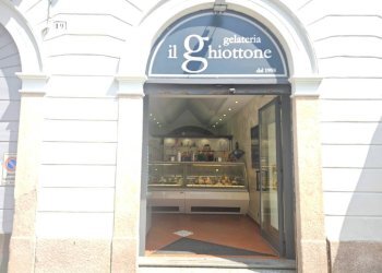 vetrina - Pasticceria via Giuseppe Mazzini, 19, Gallarate - foto 10