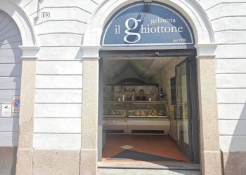 vetrina - Pasticceria via Giuseppe Mazzini, 19, Gallarate - foto 14