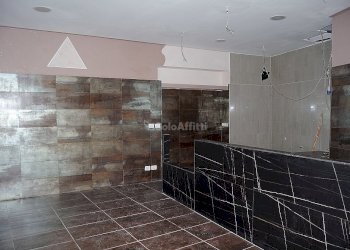 AREA VENDITA - Locale Commerciale VIA MANZONI 4, Settimo Torinese - foto 4