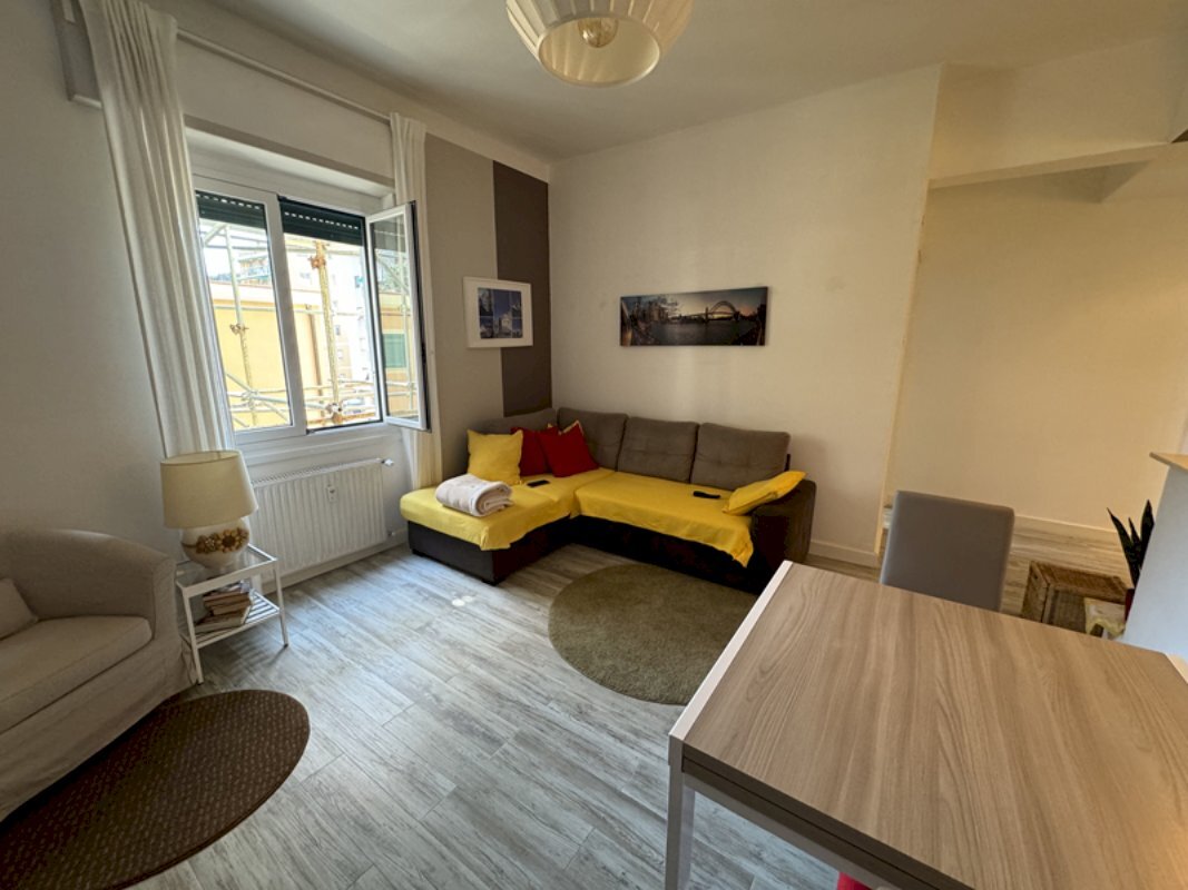 IMG_9129_800x600.png - Four-room apartment Via Erpidio Berno 77, Genova - photo 2