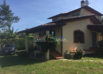 IMG_0061.JPG - Villa Via dei Colli 88, Massa - foto 1