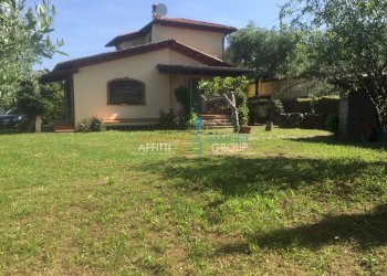 IMG_0060.JPG - Villa Via dei Colli 88, Massa - foto 2