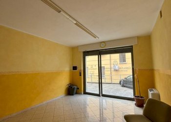 WhatsApp Image 2024-07-08 at 15.37.04.jpeg - Locale Commerciale Fornovo di Taro - foto 1