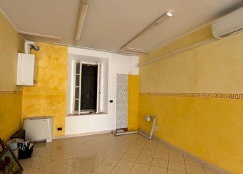 WhatsApp Image 2024-07-08 at 15.37.06.jpeg - Locale Commerciale Fornovo di Taro - foto 3