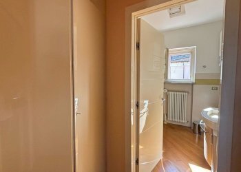 WhatsApp Image 2025-03-13 at 10.35.56 (5).jpeg - Trilocale Fornovo di Taro - foto 11