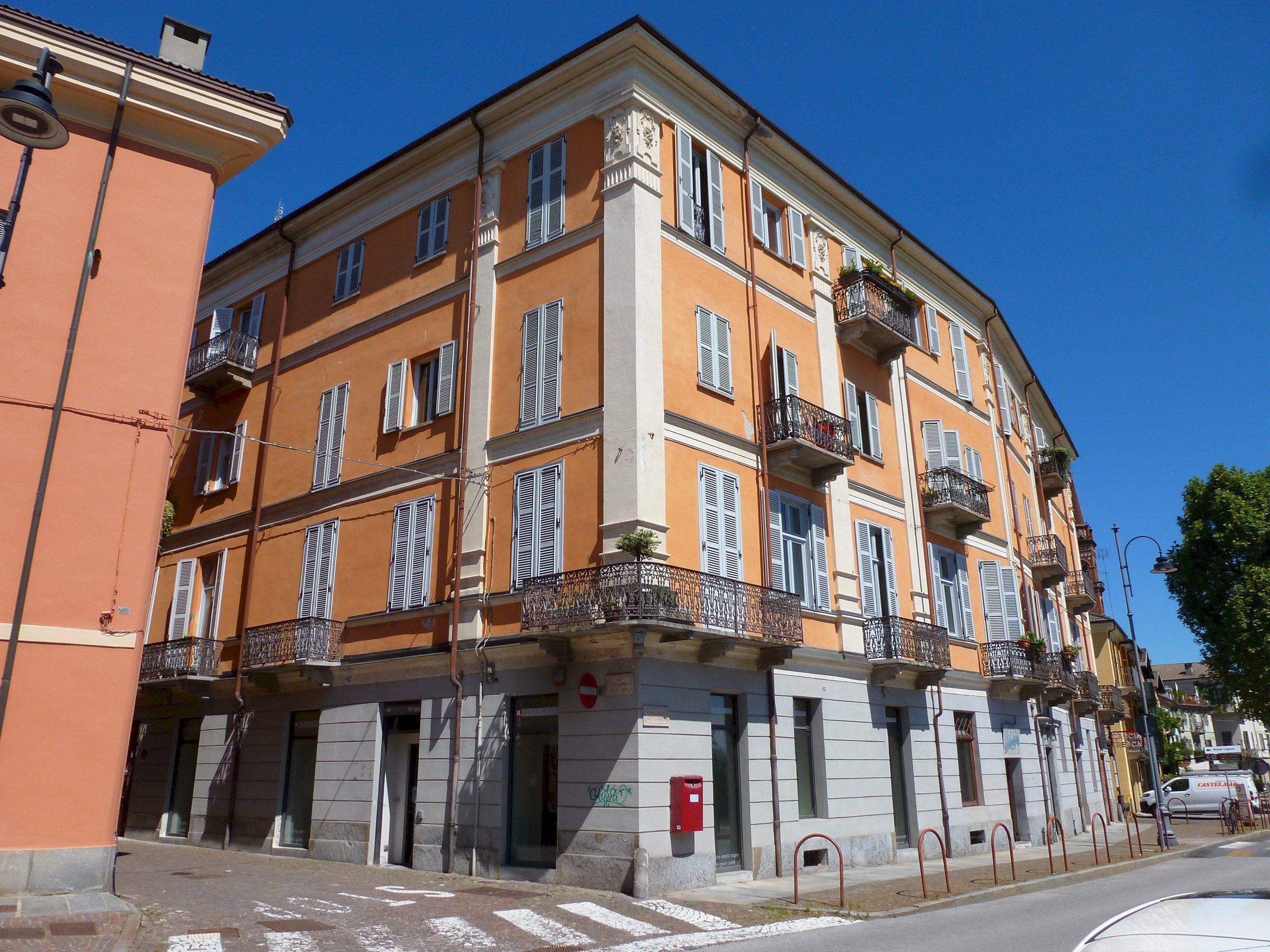 Negozio Corso Lungogesso Giovanni XXIII, 18, Cuneo (zona Centro Storico) - foto 1