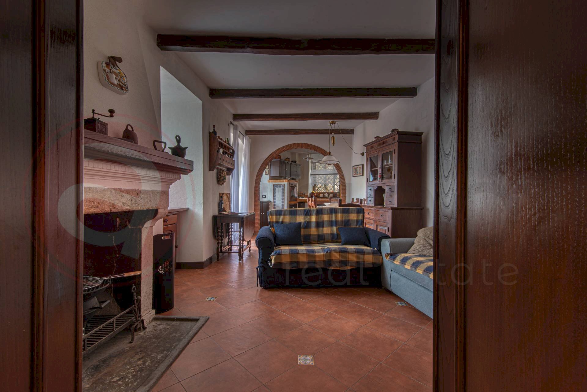 Stabile - Palazzo Via Orologio, San Donato Val di Comino - foto 2