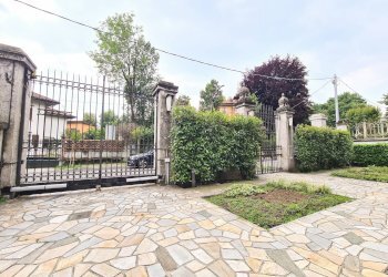 Two-room apartment Via Quiete, Cusano Milanino - photo 26