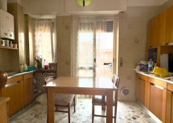 Three-room apartment Via Ippolito Nievo, Sesto San Giovanni - photo 12