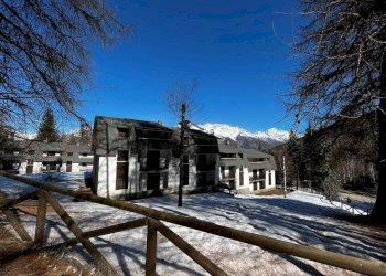 Facciata - Bilocale via Dolmaire, 10, Sauze d'Oulx - foto 35