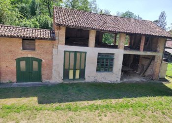 Facciata - Rustico Regione Bologna, Agliano Terme - foto 4