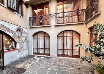 Cortile interno - Ufficio via Francesco Adobati, Alzano Lombardo - foto 6