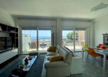 Interni - Quadrilocale viale Tito Groppo, Chiavari - foto 4