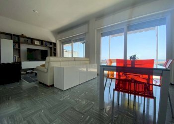 Interni - Quadrilocale viale Tito Groppo, Chiavari - foto 7