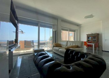 Interni - Quadrilocale viale Tito Groppo, Chiavari - foto 8