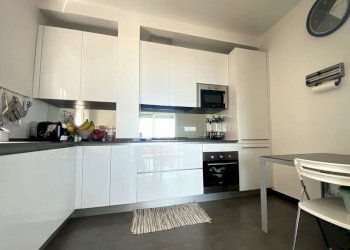 Interni - Quadrilocale viale Tito Groppo, Chiavari - foto 10