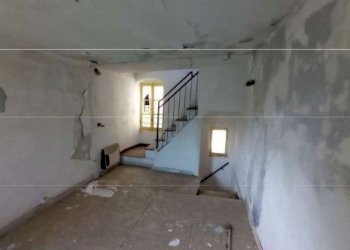 5.jpg - Terratetto - Terracielo all'asta Via Vittorio Emanuele 66, Castel Vittorio - foto 5