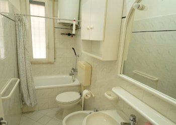 DSC02819.jpg - Trilocale C.so Colombo 107-1, Chiavari - foto 11