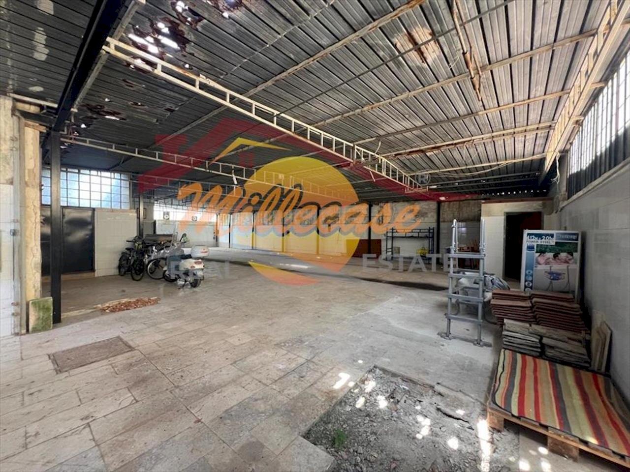 1adc71b7-488e-4a2c-a001-f44583357739.jpeg - Commercial Premises Viale Epipoli, Siracusa - photo 2