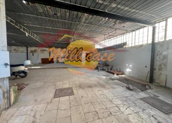 0ab8e5e3-ede8-4849-9ddd-b6795ee18a1b.jpeg - Locale Commerciale Viale Epipoli, Siracusa - foto 1