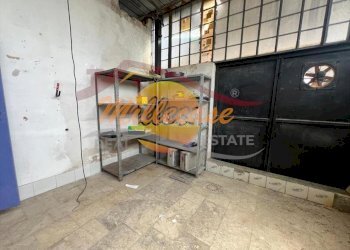 e54ca019-f3f2-44ef-8e9d-591b21a60ca4.jpeg - Locale Commerciale Viale Epipoli, Siracusa - foto 10