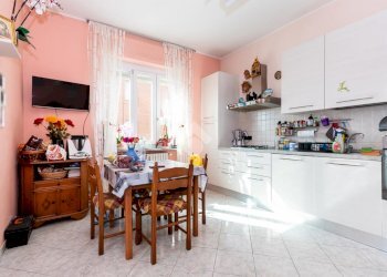 Trilocale Str. Padana Inferiore, Chieri - foto 2