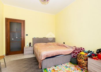 Trilocale Str. Padana Inferiore, Chieri - foto 8