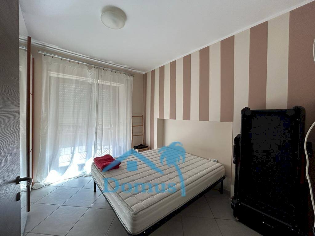 Two-room apartment Viale XVII Febbraio, Pinerolo - photo 1